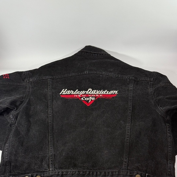 Vintage Harley-Davidson New York Cafe Black Denim Jacket - Picture 12 of 15